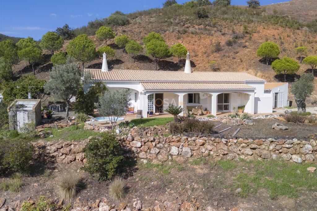 Casa de 4 dormitorios en Silves, Portugal No. 208818