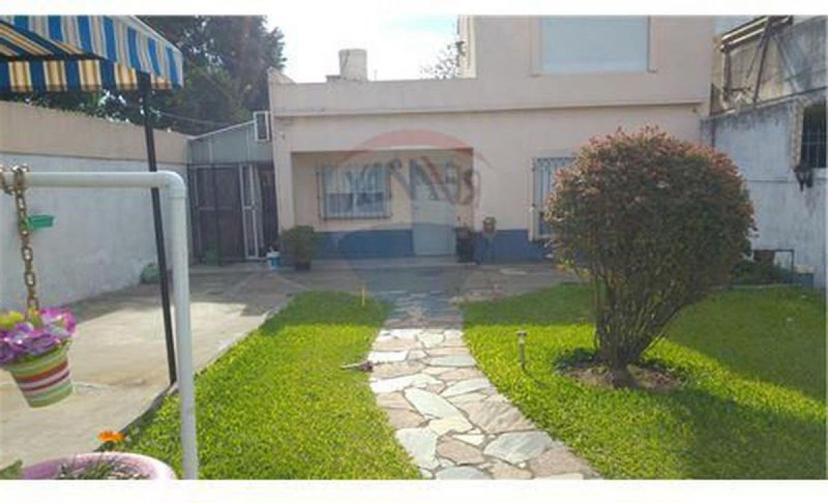 3 bedrooms House in Bermudez, Argentina No. 63565
