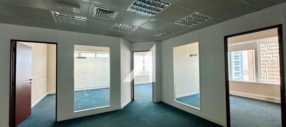 Bureau à Sheikh Zayed Road, UAE 186m² No. 107407 4
