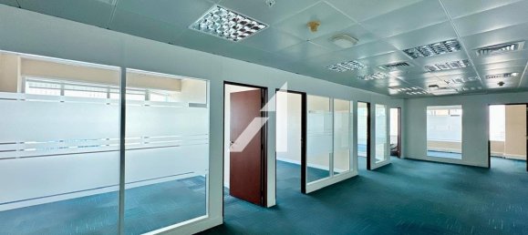 Bureau à Sheikh Zayed Road, UAE 186m² No. 107407 9
