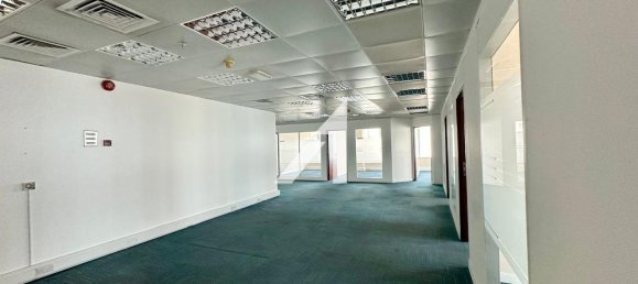 Bureau à Sheikh Zayed Road, UAE 186m² No. 107407 10