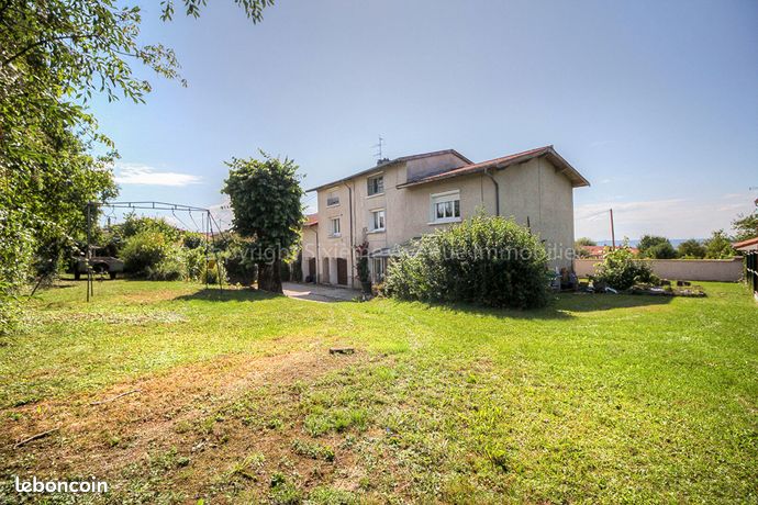 4 Schlafzimmer Haus in Amberieu-en-Bugey, France, Nr. 310100