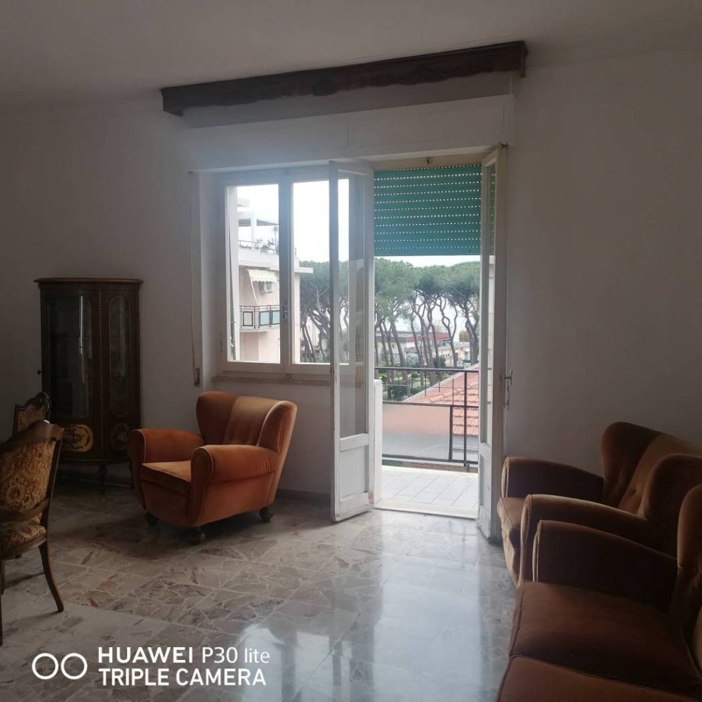 Квартира с 2 спальнями в Фоллоника, Италия № 124434