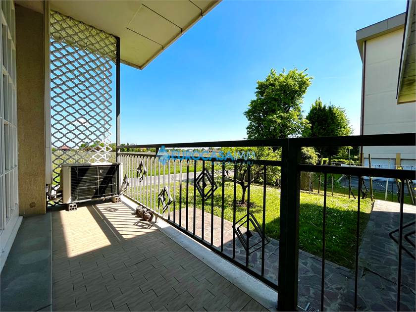 4 chambres Villa à Novi di Modena, Italy No. 59991