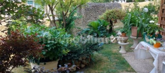 1 Schlafzimmer Wohnung in Desenzano del Garda, Italy, Nr. 72626 2