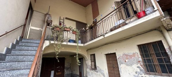 4-Zimmer Haus in Somma Lombardo, Italy, Nr. 38185 4