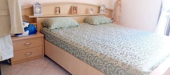 Дом с 6 комнатами в Лезина, Италия № 103829 16