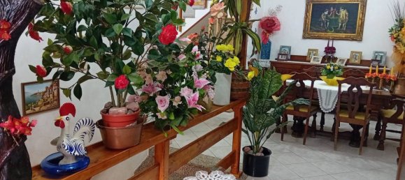 Дом с 6 комнатами в Лезина, Италия № 103829 7