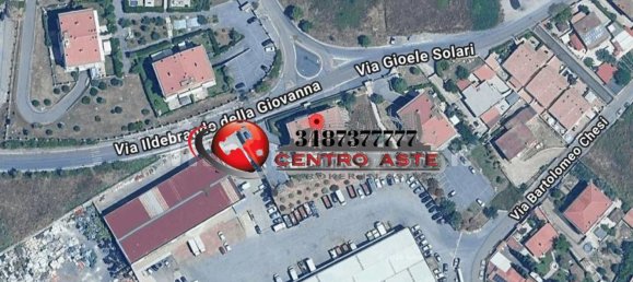 Квартира с 3 комнатами в Рим, Италия № 194804 2