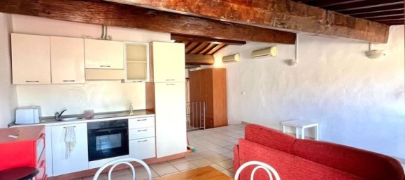 2 Schlafzimmer Wohnung in Florence, Italy, Nr. 337015 4