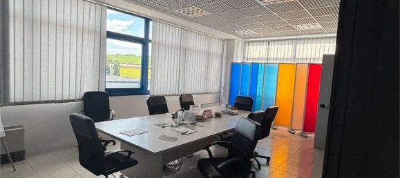 Склад 1900м² в Тавулия, Италия № 224960 7