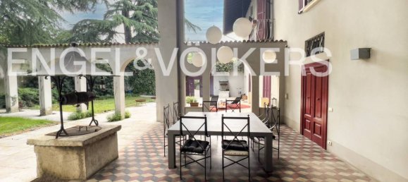 6 bedrooms House in Brescia, Italy No. 127202 4