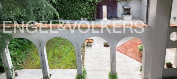 6 bedrooms House in Brescia, Italy No. 127202 8