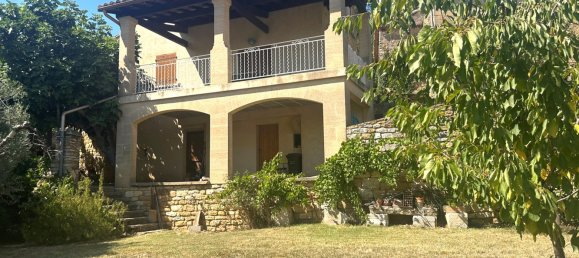 3 bedrooms House in Uzes, France No. 309071 2