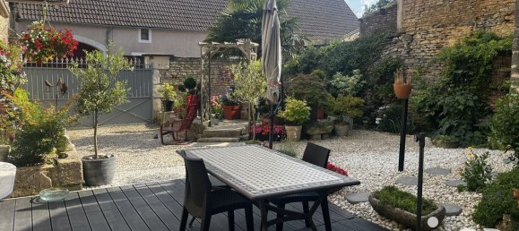 3 bedrooms House in Villiers-le-Bois, France No. 256122 16