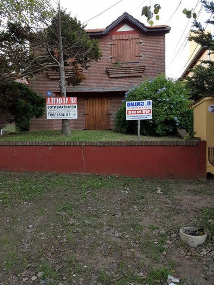 2 bedrooms Apartment in Mar del Plata, Argentina No. 83326