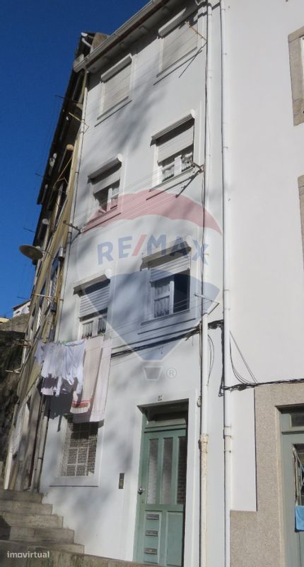 9 Schlafzimmer Gebäude in Porto, Portugal, Nr. 37584