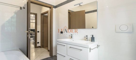 2 Schlafzimmer Wohnung in Bergamo, Italy, Nr. 380908 21