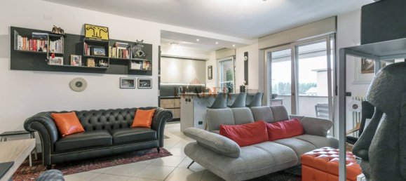 2 Schlafzimmer Wohnung in Bergamo, Italy, Nr. 380908 4