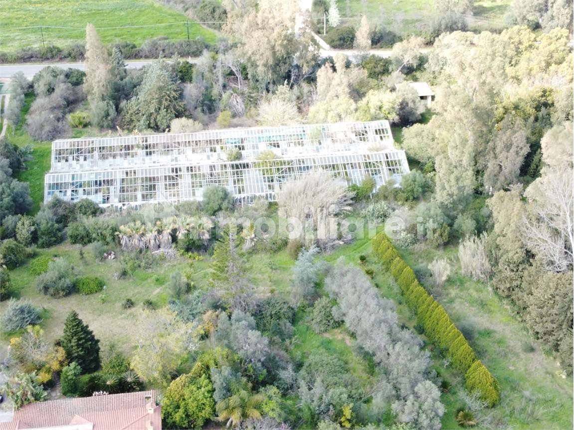 Terreno em Olbia, Italy 25000 m² N.º 87504