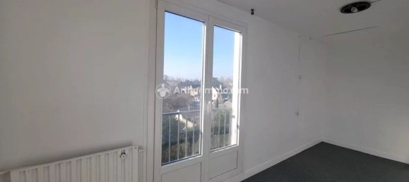 Apartamento de 1 dormitorio en Villiers-le-Bel, France No. 146630 7