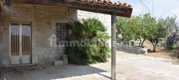 Дом с 3 спальнями в Модика, Италия № 357080 4