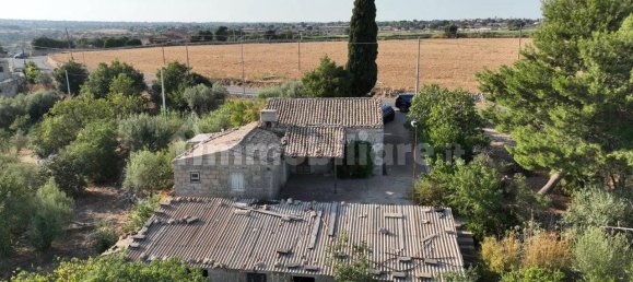 Дом с 3 спальнями в Модика, Италия № 357080 11