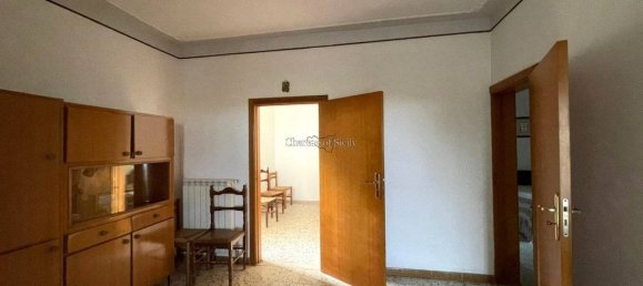 Дом с 3 спальнями в Модика, Италия № 357080 19