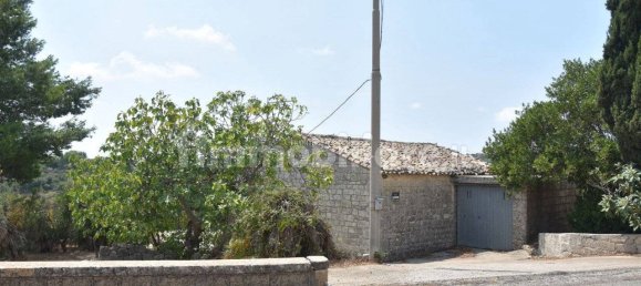 Дом с 3 спальнями в Модика, Италия № 357080 10