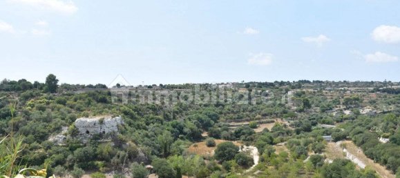 Дом с 3 спальнями в Модика, Италия № 357080 8