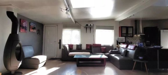 2 bedrooms House in Livry-Gargan, France No. 186260 4