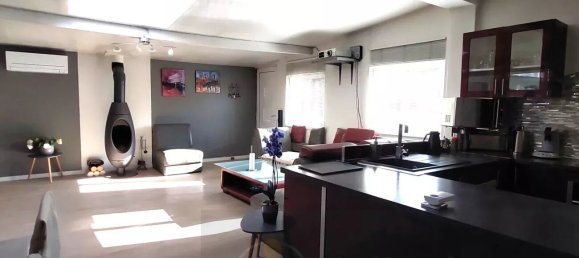 2 bedrooms House in Livry-Gargan, France No. 186260 3