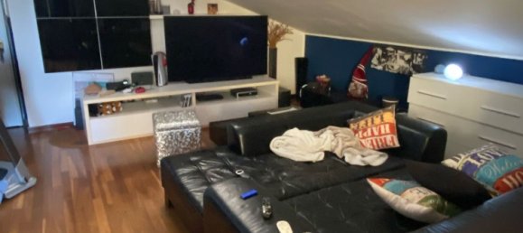 3 Schlafzimmer Penthouse in Alessandria, Italy, Nr. 353719 10