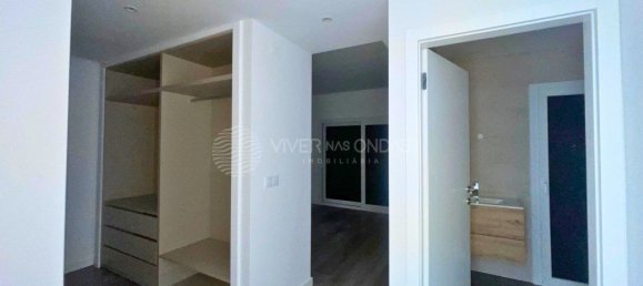 4 Schlafzimmer Haus in Corroios, Portugal, Nr. 123679 17