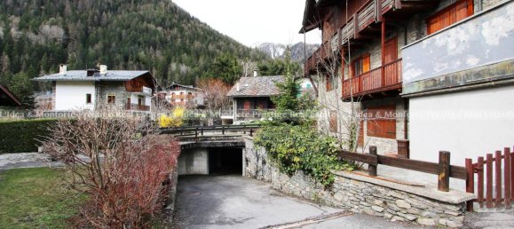 2 bedrooms Apartment in Courmayeur, Italy No. 265041 11