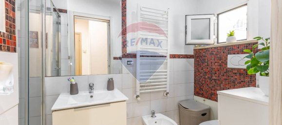 Квартира с 3 спальнями в Бари, Италия № 363678 14