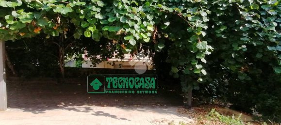 1 room Garage in Mercogliano, Italy No. 76894 2