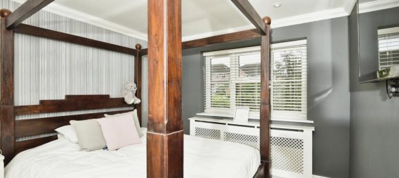 4 bedrooms House in Rochester, United Kingdom No. 10526 17