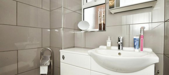 4 bedrooms House in Rochester, United Kingdom No. 10526 19