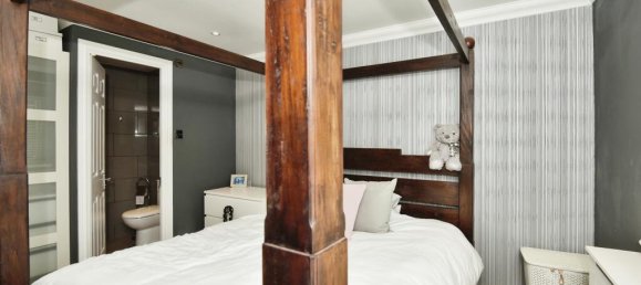 4 bedrooms House in Rochester, United Kingdom No. 10526 18