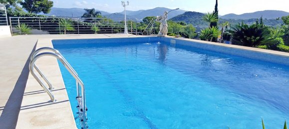 Villa de 4 dormitorios en Santa Ponsa, Spain No. 14690 11