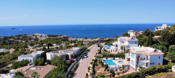 Villa de 4 dormitorios en Santa Ponsa, Spain No. 14690 27