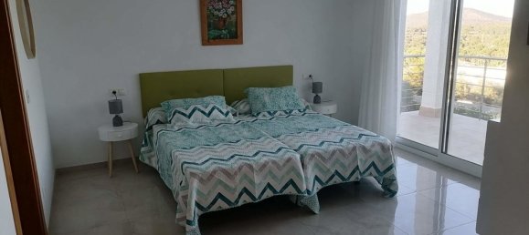 Villa de 4 dormitorios en Santa Ponsa, Spain No. 14690 23