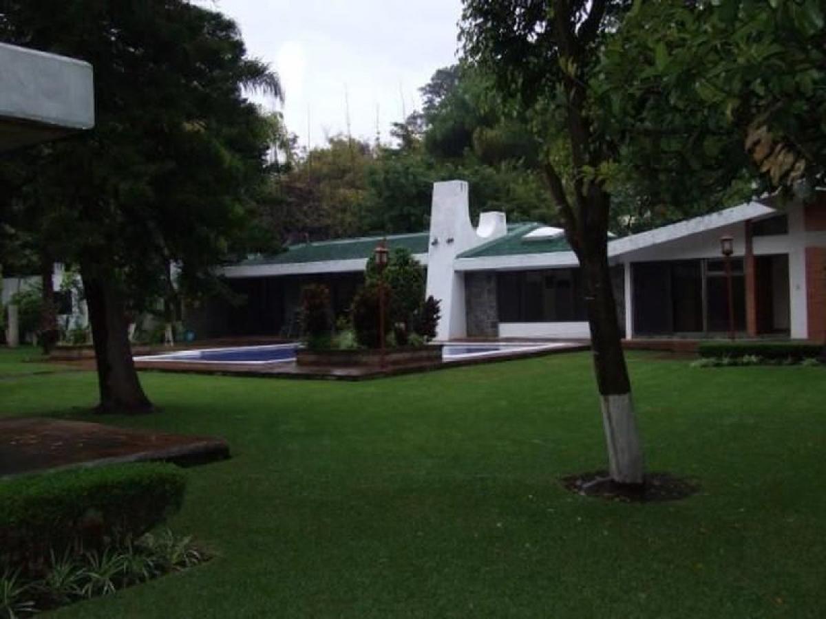 Дом с 4 спальнями в Морелос, Мексика № 185864