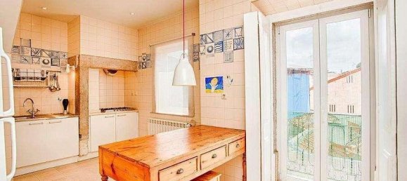 9 bedrooms Villa in Lisbon, Portugal No. 113935 9