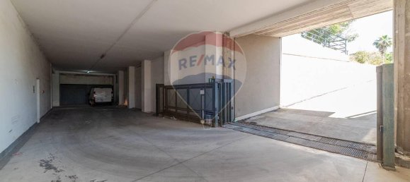 1-Zimmer Gewerbliche Immobilie in Tremestieri Etneo, Italy, Nr. 55146 17