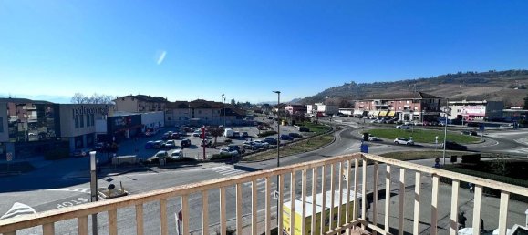 Apartamento de 4 habitaciónes en Castagnito, Italy No. 234870 15