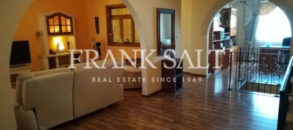 3 Schlafzimmer Maisonette-Wohnung in Attard, Malta, Nr. 7567 3