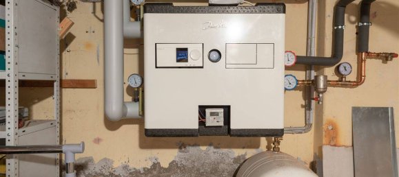 Edificio de 18 habitaciónes en Schleswig-Holstein, Germany No. 39393 23