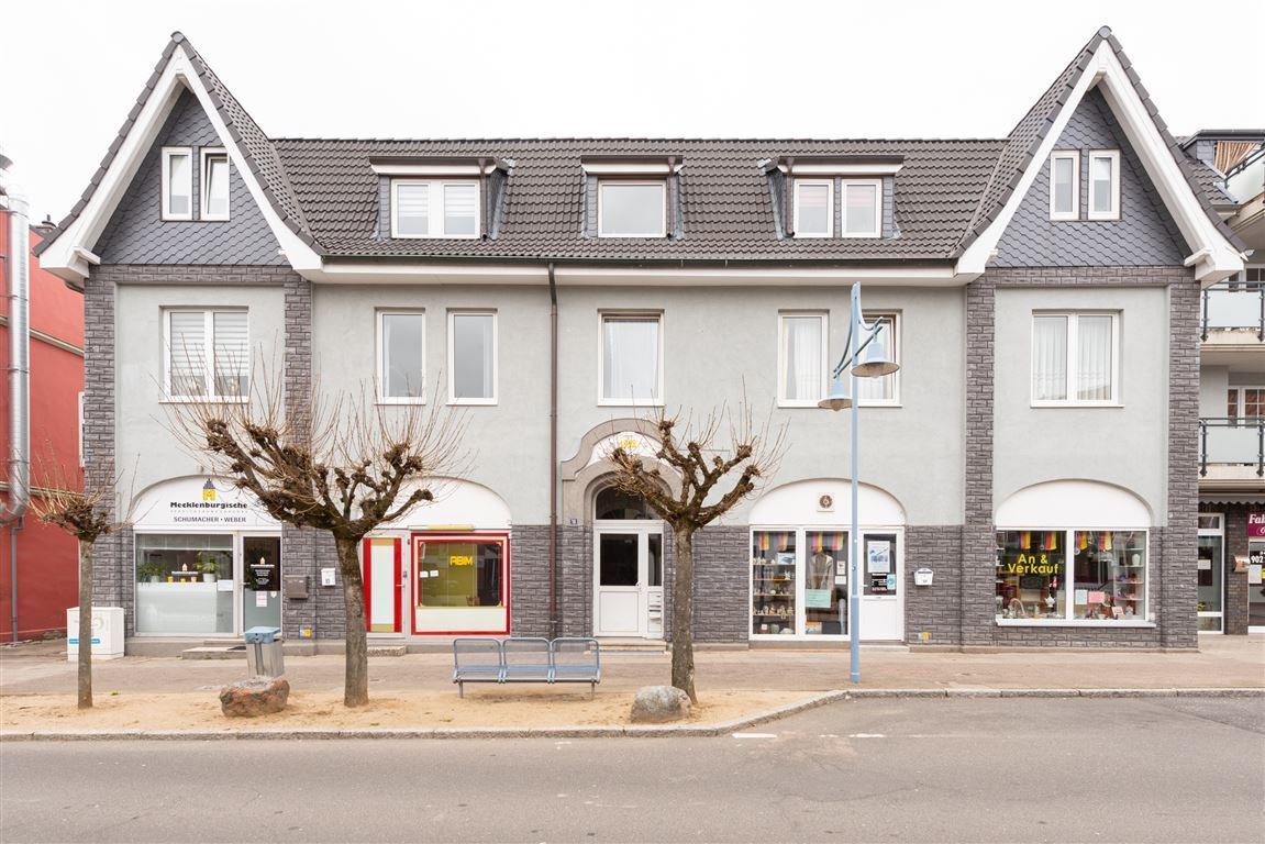 Edificio de 18 habitaciónes en Schleswig-Holstein, Germany No. 39393